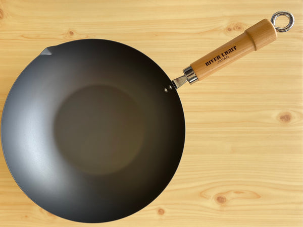 ロイヤルエイト Light大フライパン5PLY T304 ステンレス Amazon | Regal Ware West Bend Cordon Bleu 7プライt304